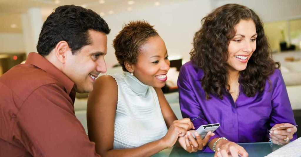 Staff Customer Relationships