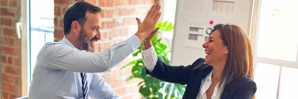 Defining status of tasks for volunteer work