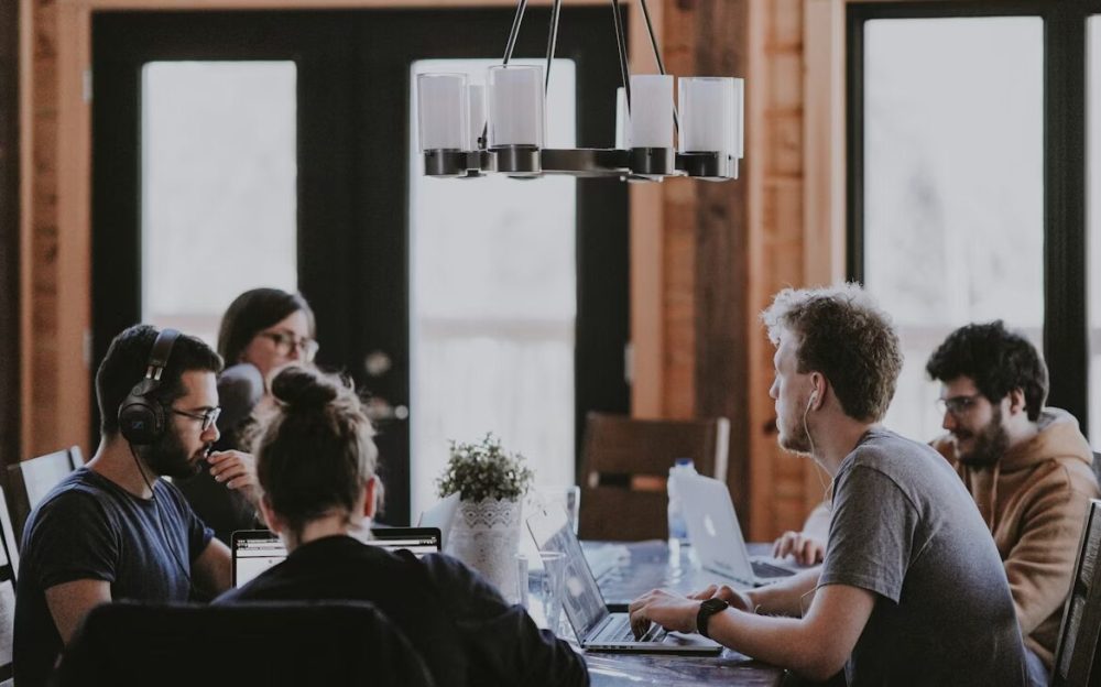 Page Banner Grid Image